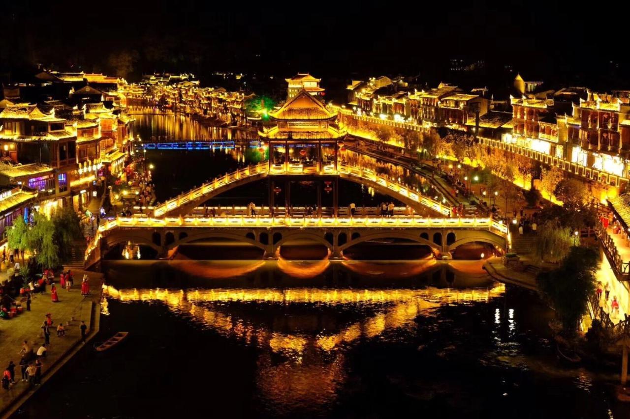 Wang Jiang Reclusive Boutique Inn Fenghuang Exterior foto